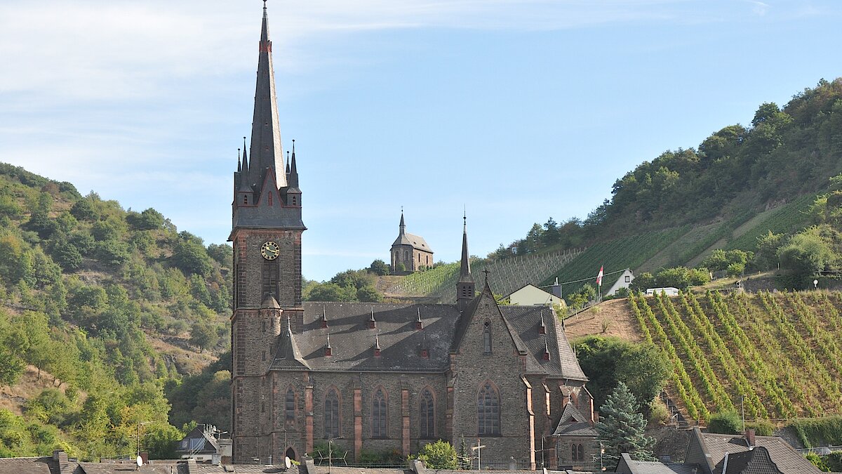 Kirche und Geschichtliches aus St. Bonifatius