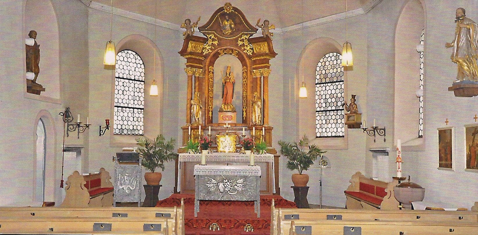 Kirche AUL innen Reinhold Forschner